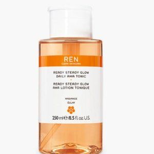 Ready Steady Glow Daily AHA Tonic
